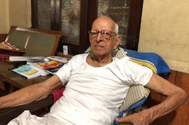 Meet 99-Year-Old Kerala Man Who Has Trekked Himalayas 29 Times and Gearing up for His 30th Trek