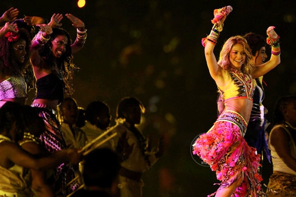World Cup 2014: Shakira to perform before World Cup final },{World Cup 2014: Shakira to perform before World Cup final 