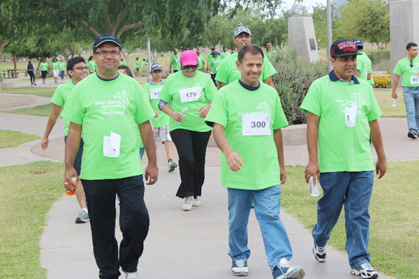 /media/k2/galleries/52717/BAPS-Charities-Walk01
