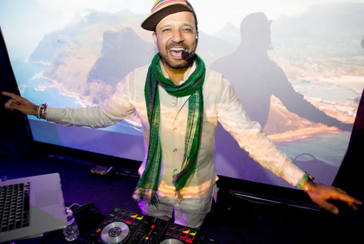 /media/k2/galleries/59614/Holi-Hai-G01