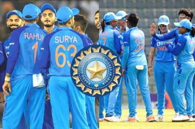 BCCI&#039;s Welcome Move for Equal Fees for Indian Men and Women Cricketers