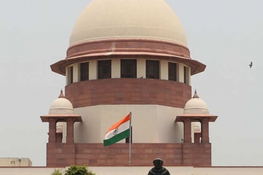 Supreme Court grants Bail to 17 convicts in the Gujarat Riots Case Supreme Court grants Bail to 17 convicts in the Gujarat Riots Case