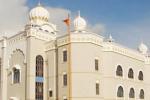 UK police, Sikh Gurdwara UK, uk police make 55 arrests after armed men occupy gurudwara, Warwickshire