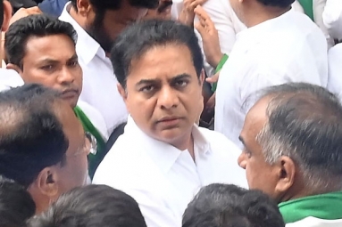 KTR Defends Telangana&#039;s Kaleshwaram Project
