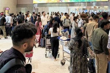 Mumbai Airport Flash Strike Hits Air India Operations