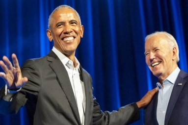 Obama extends his support to Joe Biden