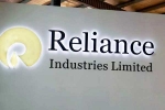 Reliance Industries Limited Rs 25000 cr loan, Reliance Industries Limited breaking updates, reliance industries seeking rs 25 500 cr loan to settle dues, Mukesh ambani