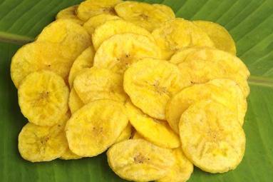 Mouth watery banana chips to munch!},{Mouth watery banana chips to munch!