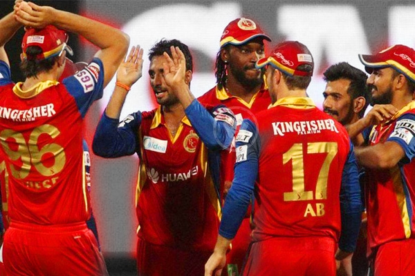 Royal Challengers Bangalore won Match 40 of IPL 2015 by 138 runs against Kings XI Punjab},{Royal Challengers Bangalore won Match 40 of IPL 2015 by 138 runs against Kings XI Punjab