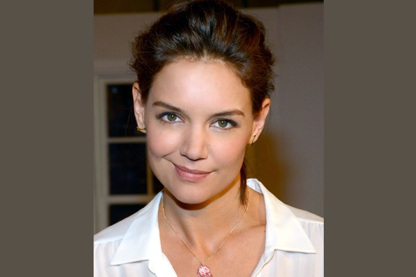 Katie Holmes to star in Woman In Gold},{Katie Holmes to star in Woman In Gold