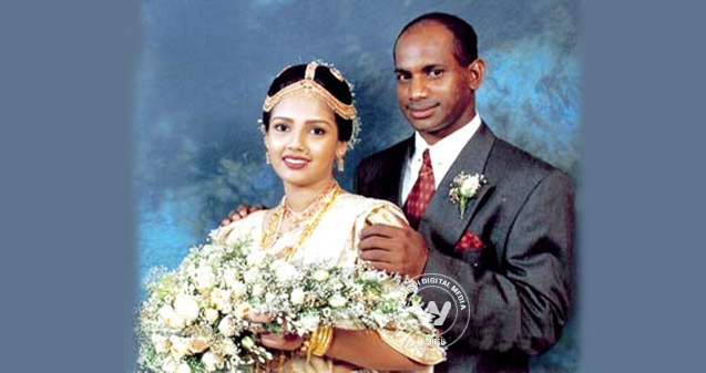 Sanath Jayasuriya's wife files for separation},{Sanath Jayasuriya's wife files for separation