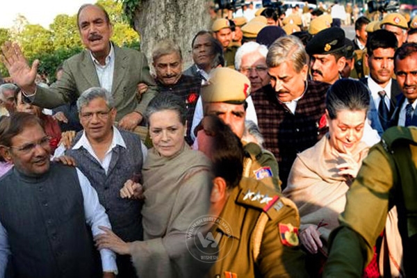 TMC and CPM Marched Together with 12 other Parties},{TMC and CPM Marched Together with 12 other Parties