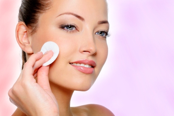 How to remove blackheads at home},{How to remove blackheads at home