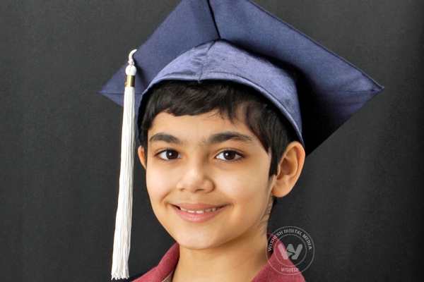 10-year-old Indian prodigy is youngest US high school graduate