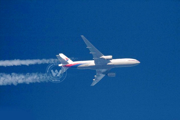MH370 hijacked by its pilot?},{MH370 hijacked by its pilot?
