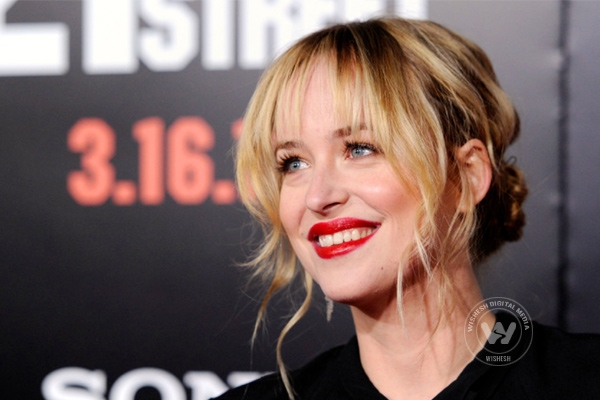 Dakota Johns to star opposite Johnny Depp in 'Black Mass'},{Dakota Johns to star opposite Johnny Depp in 'Black Mass' 