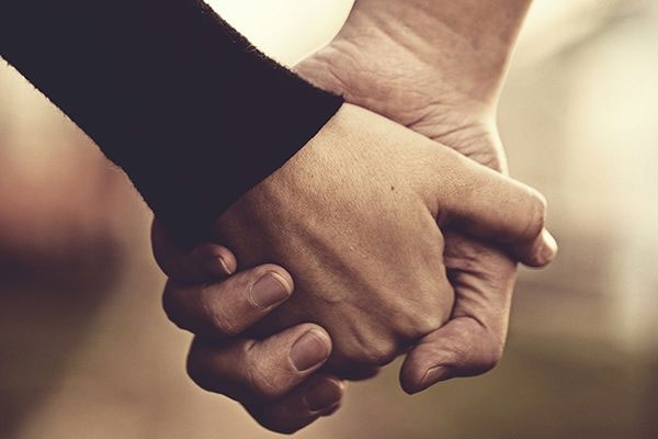 Denver Gay Couple Says, They Were Stabbed for Holding Hands