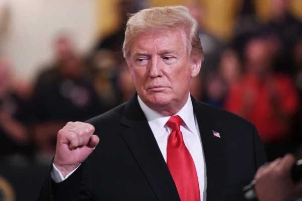 Trump Warns Iran's Rouhani on Twitter: "Never Ever Threaten U.S. Again"