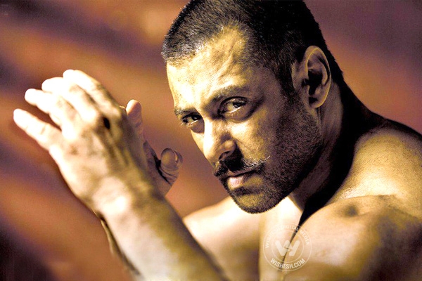 Salman’s Sultan Shoot Halted},{Salman’s Sultan Shoot Halted