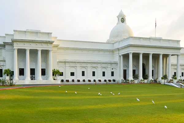 Scientists at IIT Roorkee Claims to Generate Electricity From River Surface