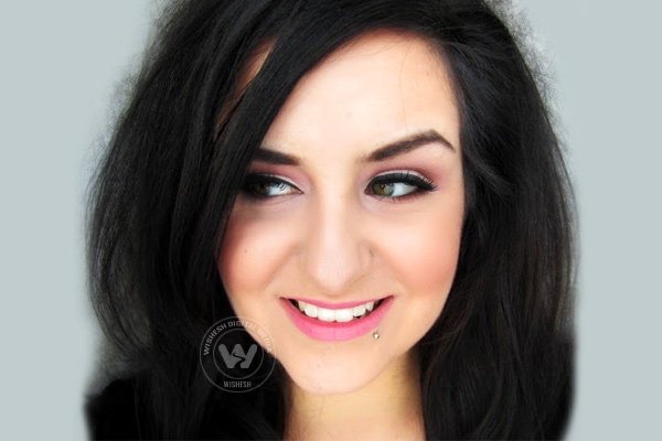 Grooming rules for working women},{Grooming rules for working women