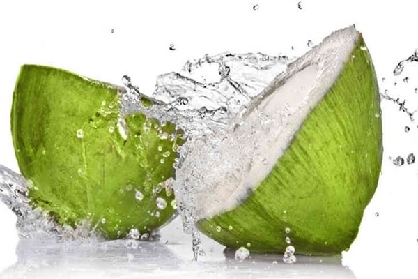 Amazing health benefits of coconut water},{Amazing health benefits of coconut water