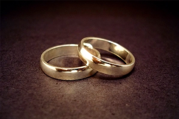 Withholding sex during honeymoon is not cruel},{Withholding sex during honeymoon is not cruel