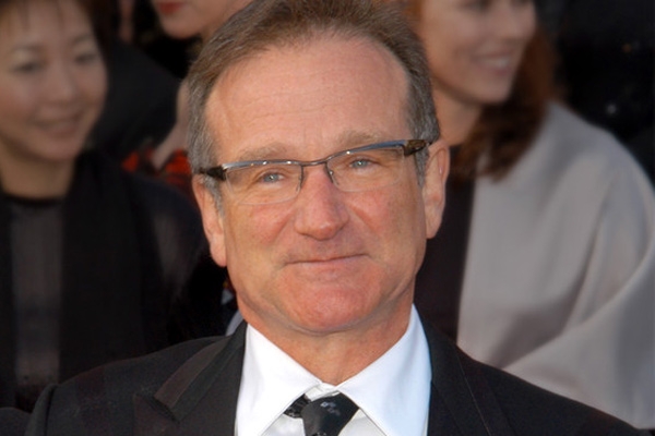 Emmy to felicitate the dead legend Robin Williams},{Emmy to felicitate the dead legend Robin Williams