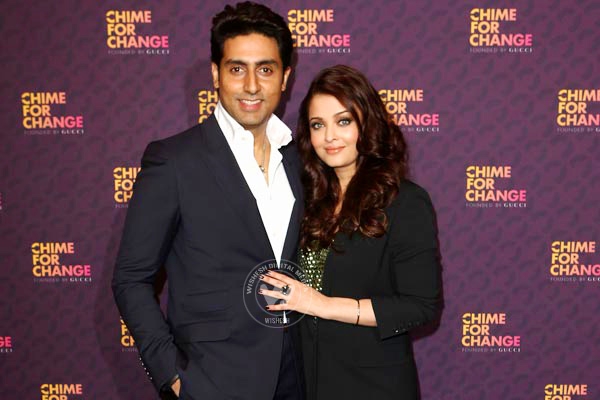 Abhishek, Aishwarya celebrate 7th anniversary},{Abhishek, Aishwarya celebrate 7th anniversary